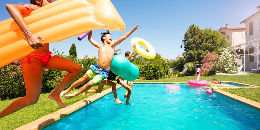 Make a Splash with Eight Great Pool Company Marketing Tips